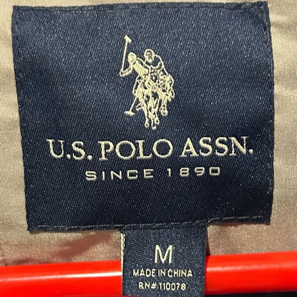 US‎ Polo Assn Mens Puffer Vest Tan Khaki Full Zip Quilted Gilet Size  Medium